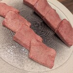 焼肉ホルモン 新井屋 にかい - 