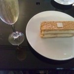 FAUCHON PARIS - バニラレイヤードケーキ