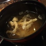 焼魚食堂 - 銀シャケ塩焼き定食700円の味噌汁