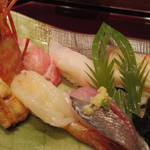 亀喜寿司 - 季節の握り盛り合せ
