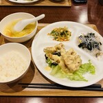 小燕京 - エビマヨ定食