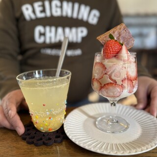 ギャラリーカフェ ヌノ_1