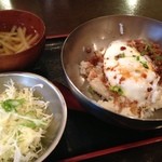 Akebonoya - 特製 鶏そぼろ丼