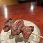 焼とり 鳥次 - はつ