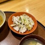 炭手前 鷽 - 飛騨産の白菜の炭焼きと豚のナムル