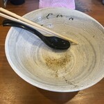 唯一無二のらぁ麺専門店 イ袋ワシづかみ - 