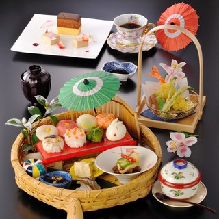 見た目にも愉しめる多彩なランチメニューをご用意