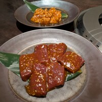 焼肉トラジ 大阪ヒルトンプラザ ウエスト店 - レバーとミノ