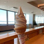 雪印パーラー フードコート店 - 空港ソフト