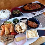 GOHAN-YA あたしんち - 日替わり定食 1,100円(税込)、自家製ミートスパゲッティ 1,000円(税込)