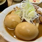 煮込 蔦八 - ★煮込み 690円 ・玉子トッピング　110円×２