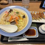 リンガーハット - 料理写真: