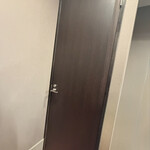 元祖肉玉そば 越智 - 入って奥左側にお手洗いあり