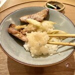 佐ノ - さらに美味しい部分もいただきました（発酵白菜はしっかり漬けてあり酸っぱくなくからだにもいいですね）