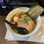 麺や まる喜 - 醤油らーめんと味玉