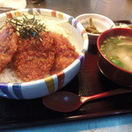 手打ち蕎麦しなの屋吉べぇ - ソースかつ丼やわらかジューシーヒレかつ