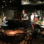 Jazz inn Lovely - 加藤真亜沙(piano) Trio
            坂崎拓也(bass) 河村亮(drums)