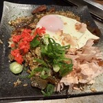 スズヤヨシモリ - 牛すじそば飯