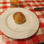 OSTERIA NAKANO - 胡麻のパン