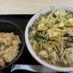 尾道ラーメン みおつくし - たこ飯とセットで
