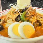 蒙古タンメン中本 - 辛さの中のオアシスゆで卵