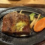 PUB LOUNGE EMERALD - 