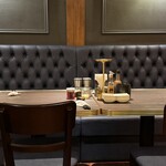 PUB LOUNGE EMERALD - 