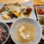 サルビア - 鶏もも肉チーズダッカルビセット