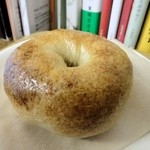 はつたもの - 干し柿ベーグル