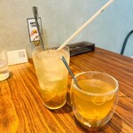 BRISKSTAND - ジンジャーエールのホットとアイス