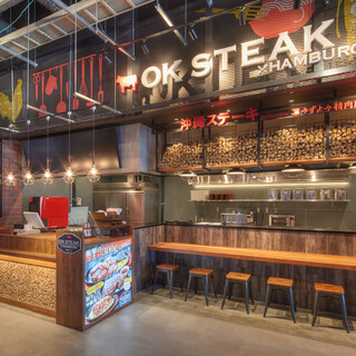Stylish atmosphere with wood grain and red bricks in the food court.