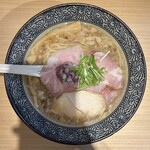 地鶏と伊勢海老 中華そば 聖 - 