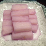 趙楊 - 2014年12月末日。赤キャベツなどで紫色に着色した山芋