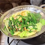 炭火野菜巻き串と餃子 博多うずまき 栄住吉店 - 