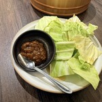 炭火野菜巻き串と餃子 博多うずまき 栄住吉店 - 