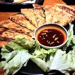 個室×名物鶏料理 とりせん - 手作り韓国風ピリ辛チヂミ