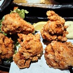 個室×名物鶏料理 とりせん - 若鶏の唐揚げ