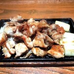 個室×名物鶏料理 とりせん - 鉄板焼き鳥