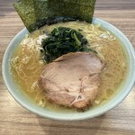 ラーメン 清水家 - 料理写真:ラーメン並
