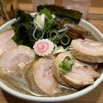 自家製麺 麺や 六等星 - 