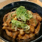 焼肉丼 たれ櫻 - 