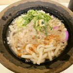 松屋 - 油かすうどん。