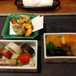 茂幸 - おせち料理の盛り合わせ