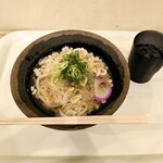 松屋 - 油かすうどん。