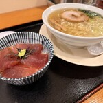 新宿めんや風花 - 