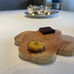 ベージュ アラン・デュカス 東京 - 