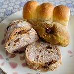 パン屋 まるまど - 料理写真: