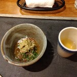 茂幸 - カニ肉の酢の物と甲羅酒