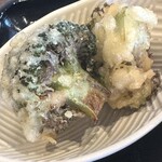 ごはん処 だいこん屋 - 小鉢① ブロッコリーの天ぷら