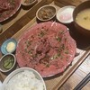 ビストロ炭焼肉酒場 チキンレッグ 中野店